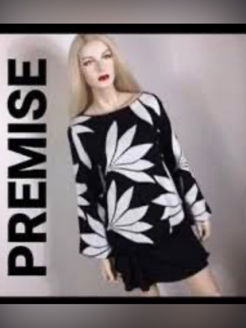 Premise black and white leaf pattern knit sweater, size Medium, EUC
